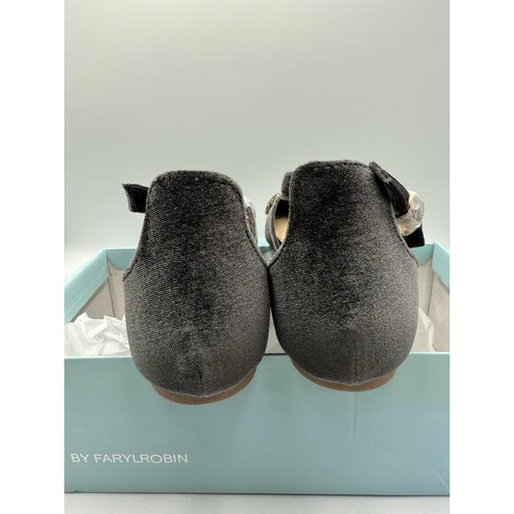 By Farylrobin Celinda Gray Velvet Embellished Flats‎ Size 6.5 - Picture 6 of 8